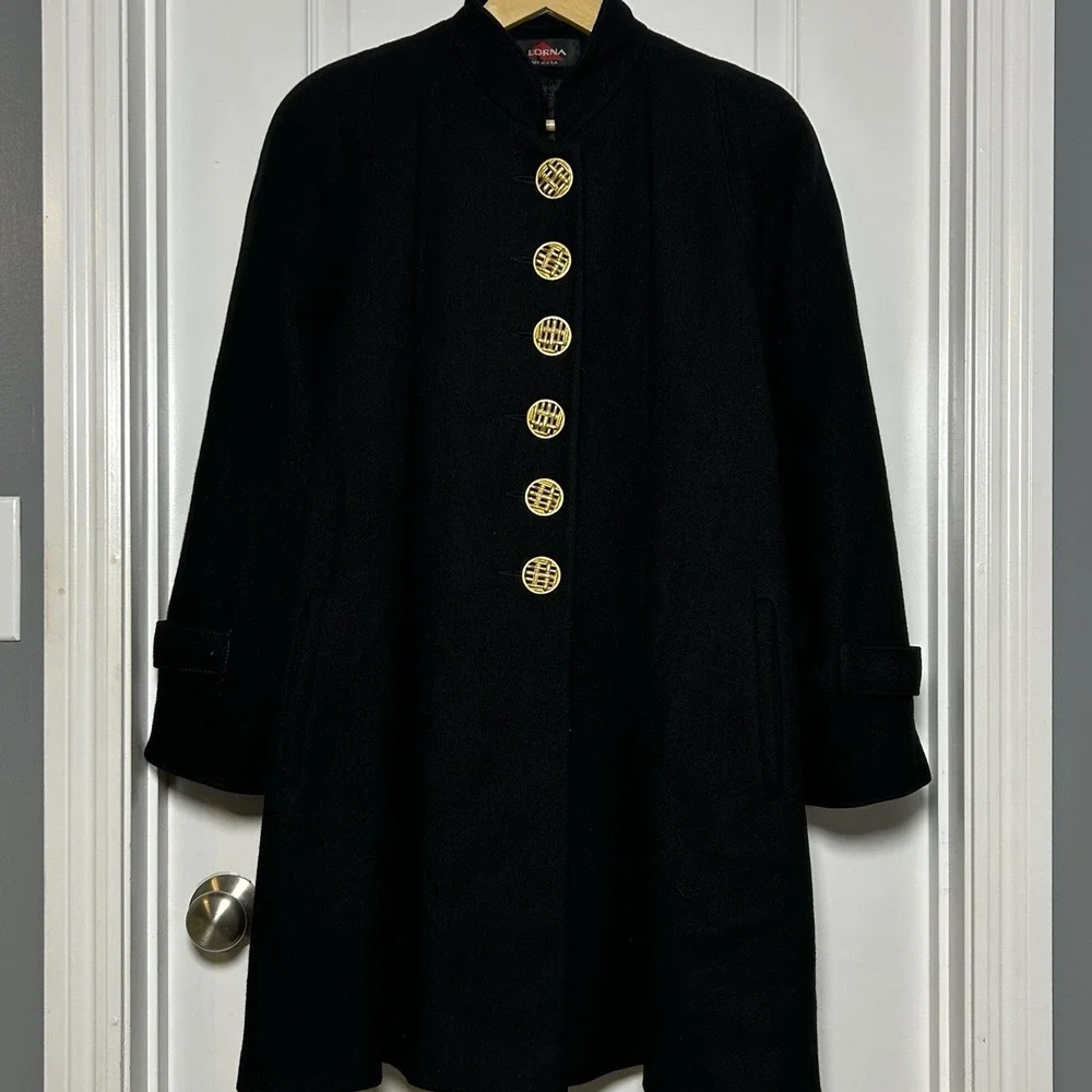 Alorna Vintage 80s Made in USA Wool Blend Black Gold Button A-Line Swing Coat